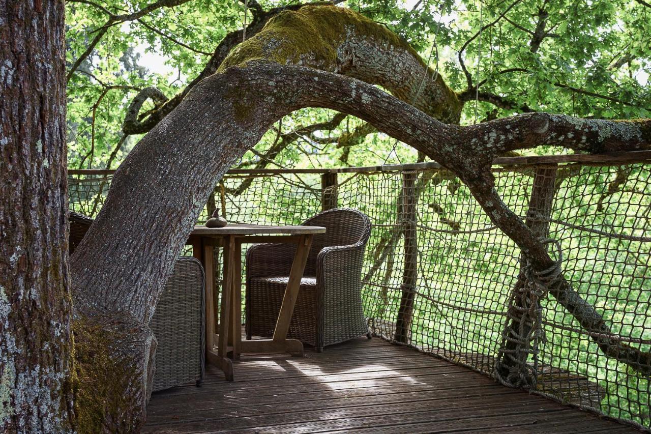 Cabane Perchee Dans Les Arbres Saint-Hilaire-en-Morvan Exterior foto